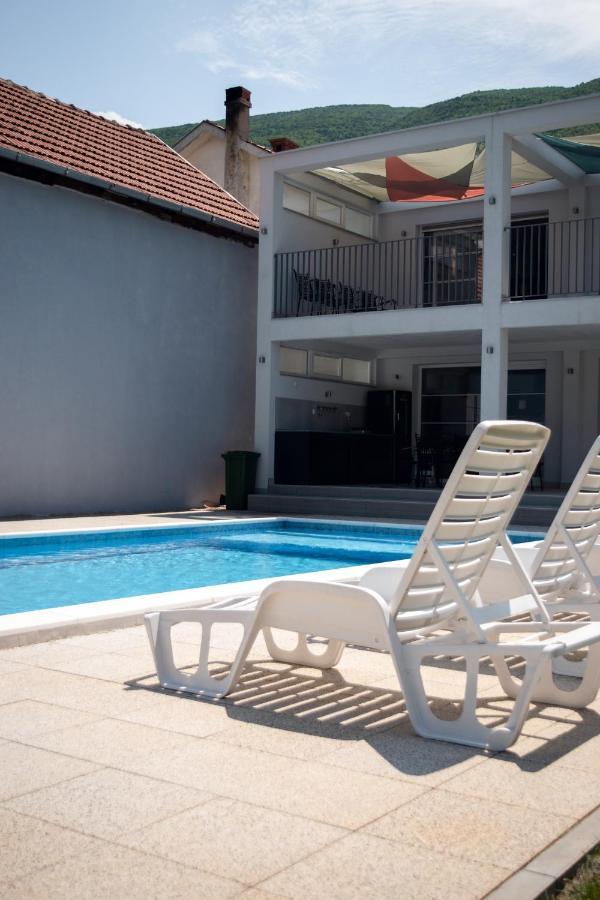 Villa Aqua โมสตาร์ ภายนอก รูปภาพ