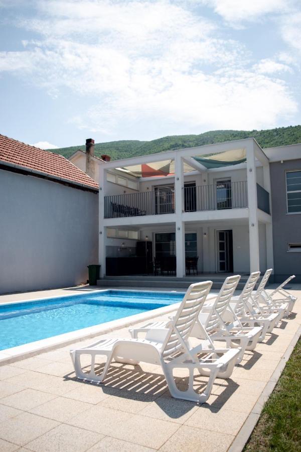 Villa Aqua โมสตาร์ ภายนอก รูปภาพ