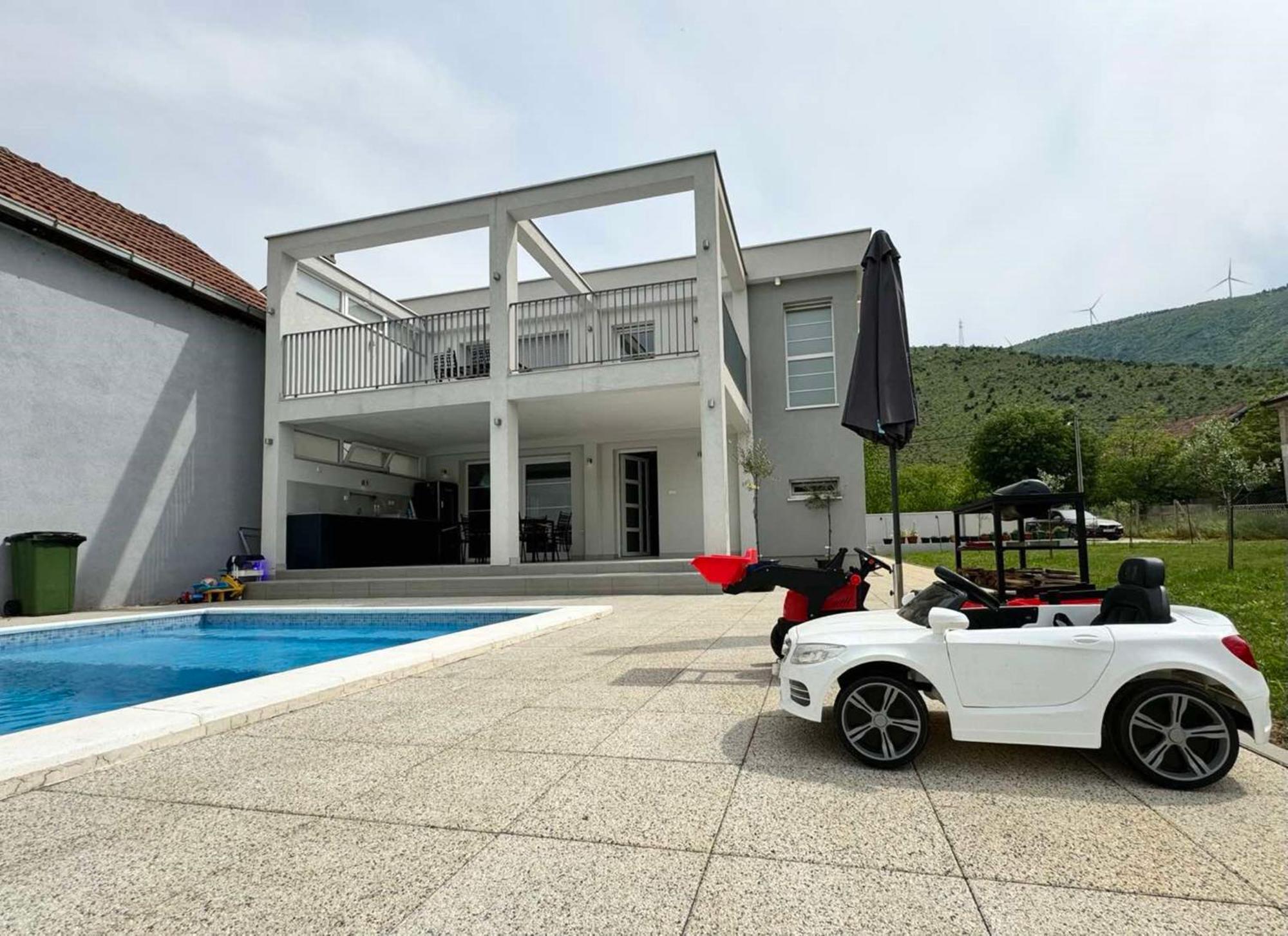 Villa Aqua โมสตาร์ ภายนอก รูปภาพ